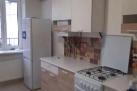 1-к. квартира, 37 м², 4/4 эт.